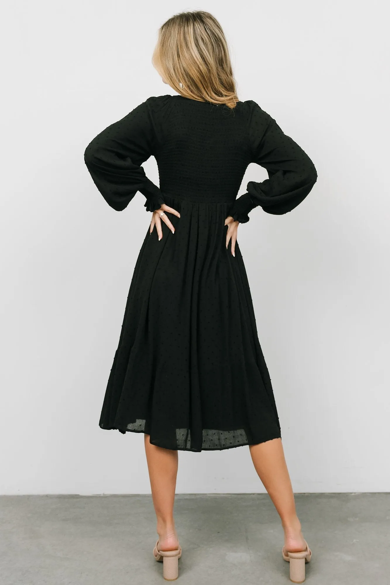 Lainey Smocked Dotted Midi Dress | Black